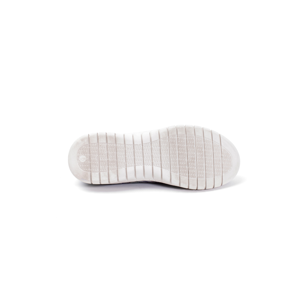 Lacy Athletic Professional Shoe in Grey - Image 5