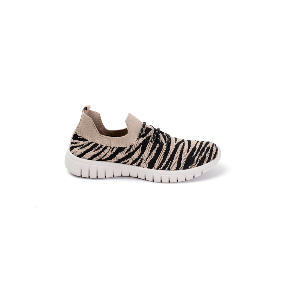 Jen Athletic Professional Shoe in Animal Tan/Black - Image 3