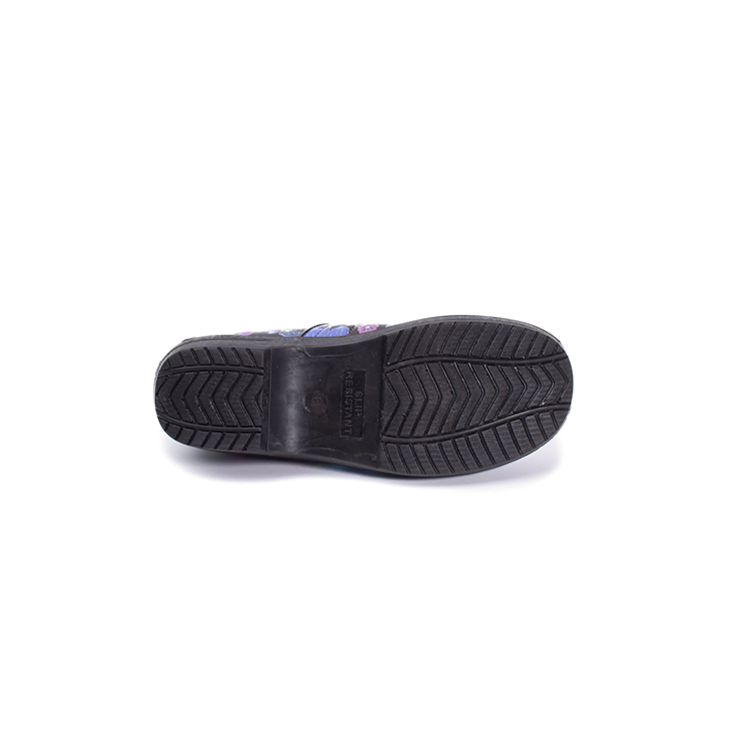 Brandy Nursing Shoe in Dorothy - Image 5