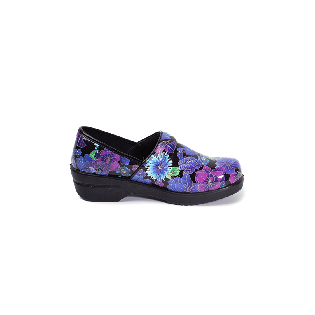 Brandy Nursing Shoe in Dorothy - Image 3