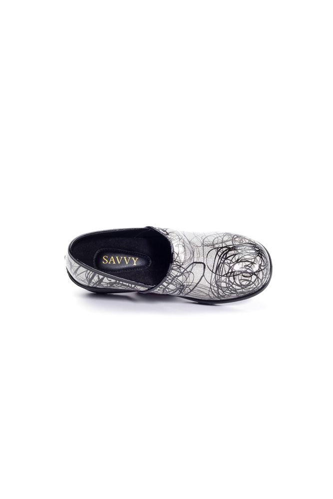 Brandy Nursing Shoe in Silver Scribble - Image 5