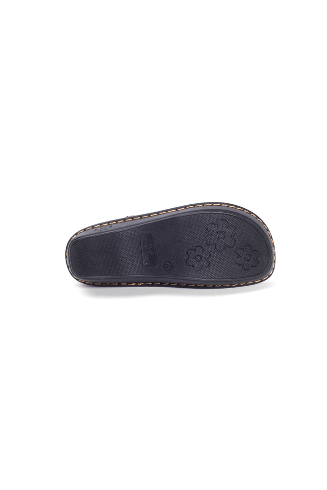 Jane Nursing Shoe in Multi Ring - Image 3